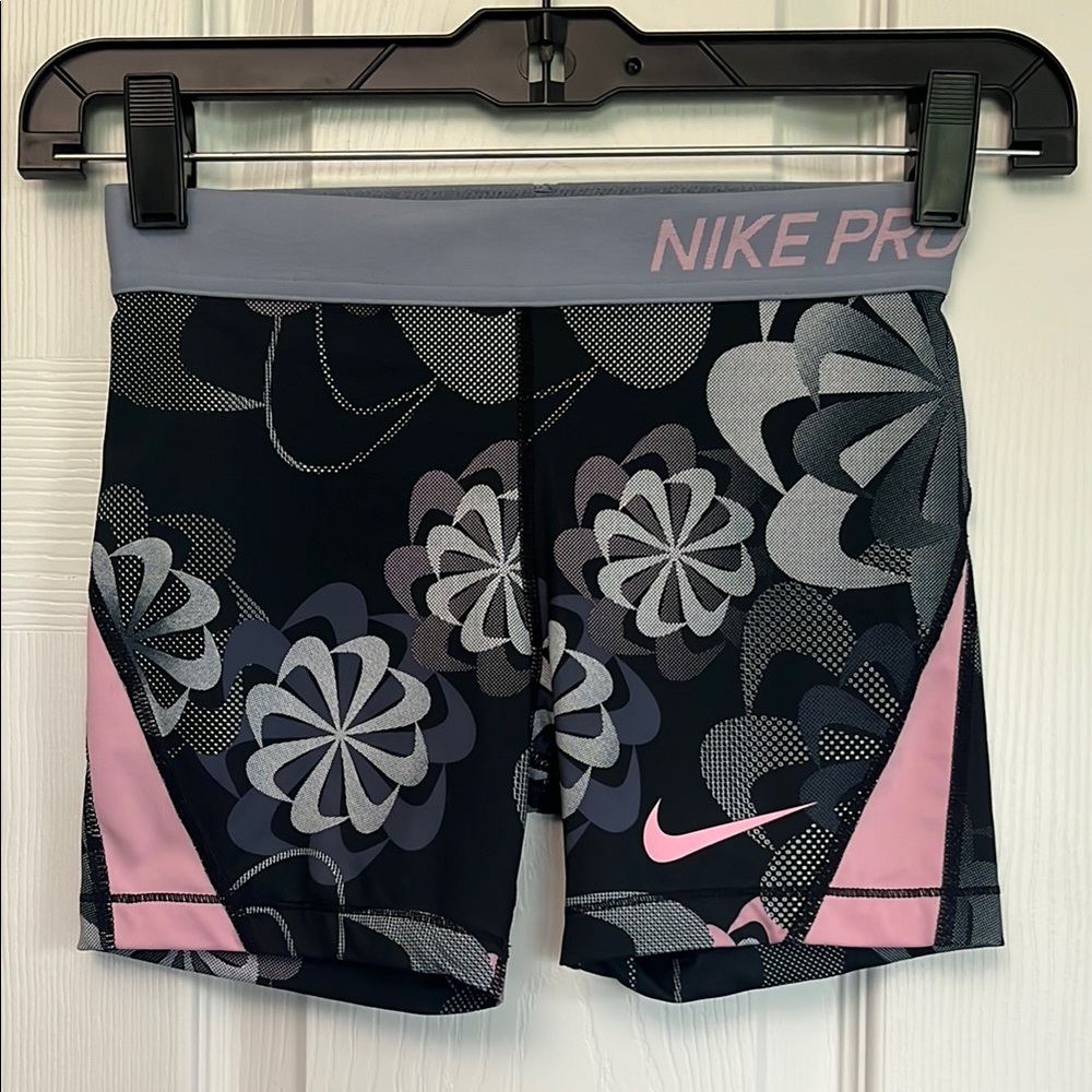 Girls Nike Black and Pink DRI-FIT Athletic Shorts with Floral Design Size M